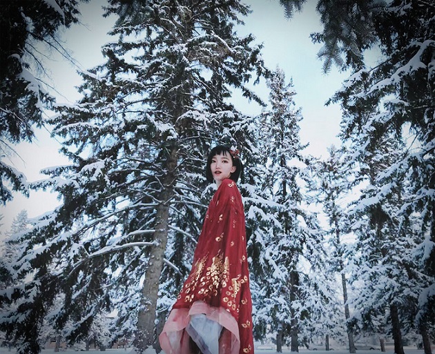 1532588193934754.jpg 《回眸》 作者: JacketLee? 副本.jpg